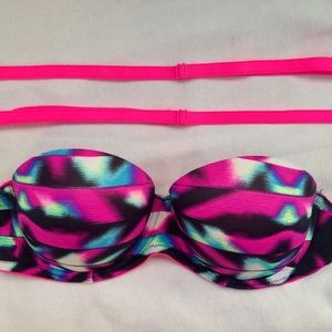 Victoria’s Secret Convertible Bra